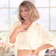The New Teri Garrs: Five Actresses We'd Want To Get A Beer With